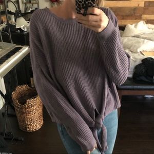 Universal thread purple tie knot sweater